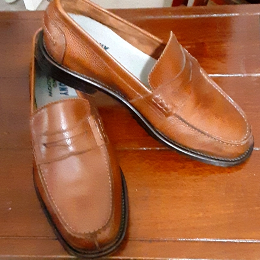 Vero Cuoio Italian tan leather penny loafers Made in Italy size 8 Excellent…